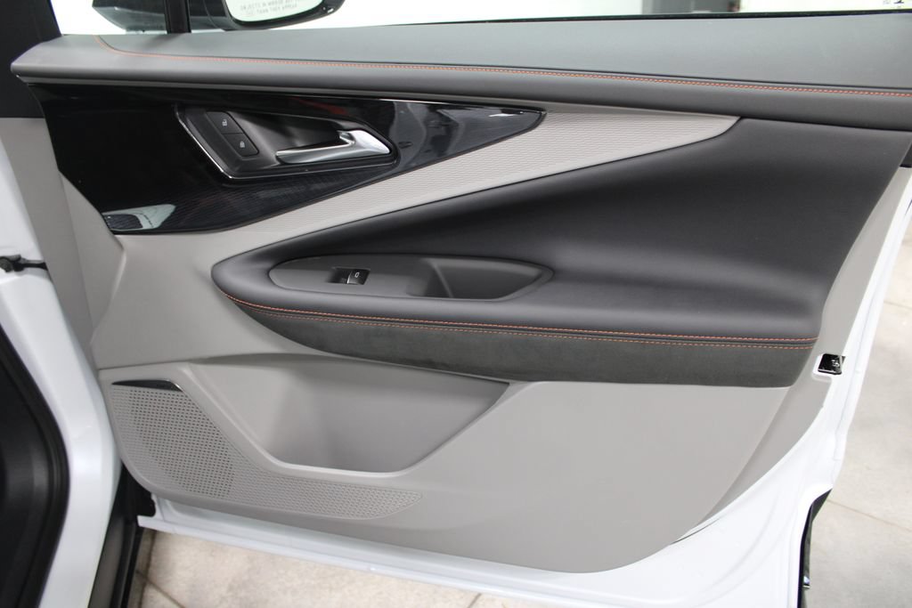2026 Chevrolet Blazer EV SS - Photo 23