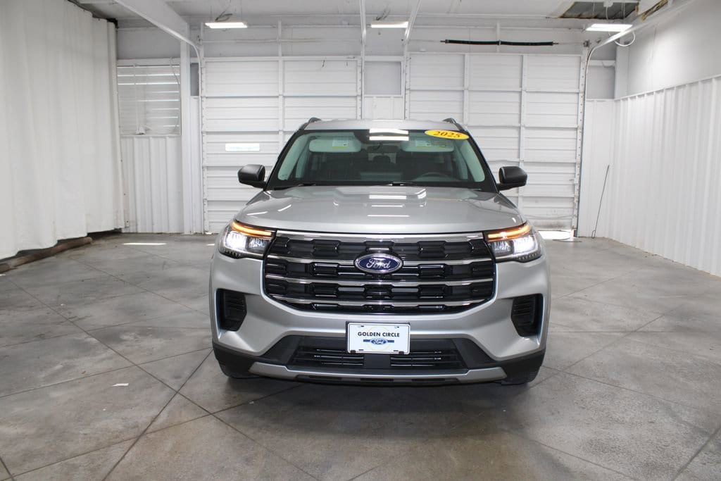Used 2025 Ford Explorer Active