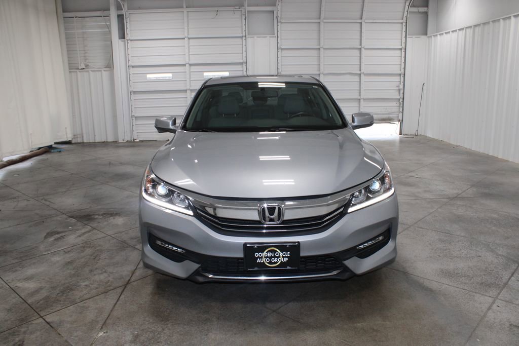 2017 Honda Accord EX-L photo 2