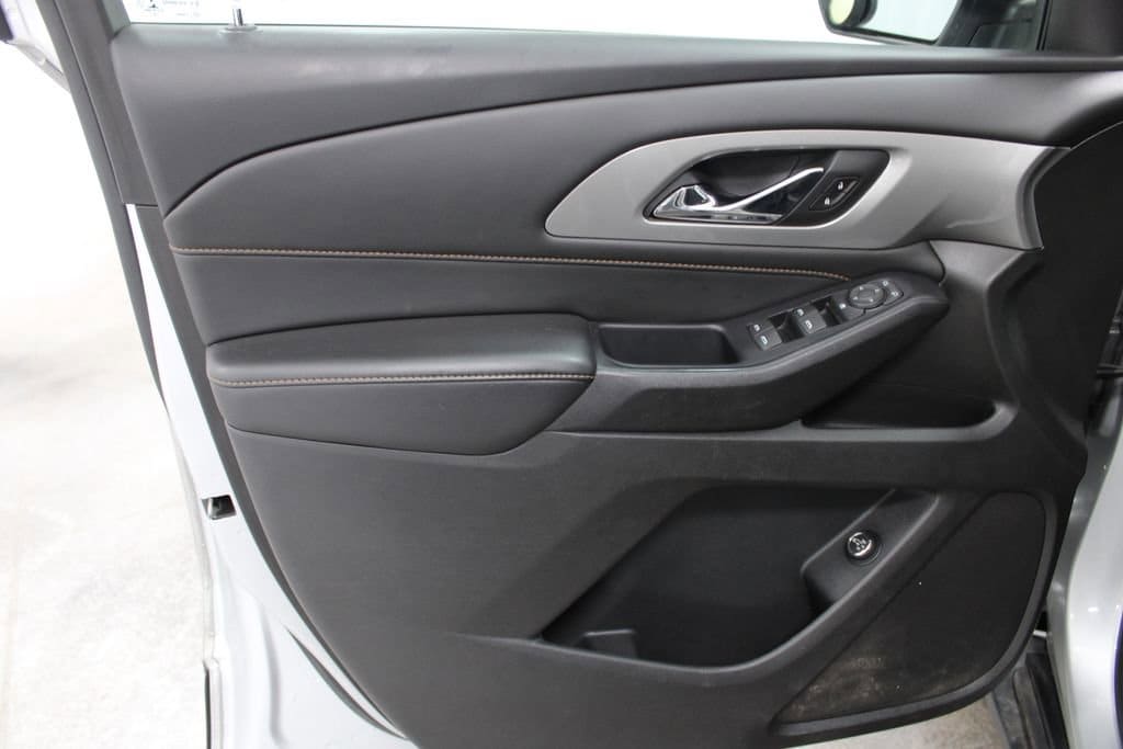 2021 Chevrolet Traverse 1LT - Photo 16