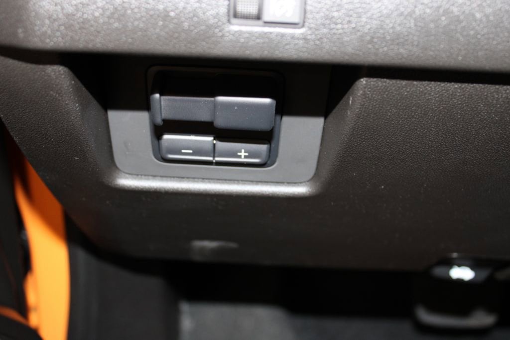 2025 Chevrolet Colorado Work Truck - Photo 37