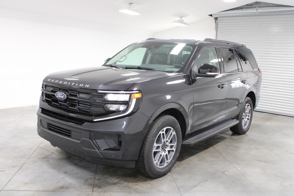 New 2026 Ford Expedition Active SUV
