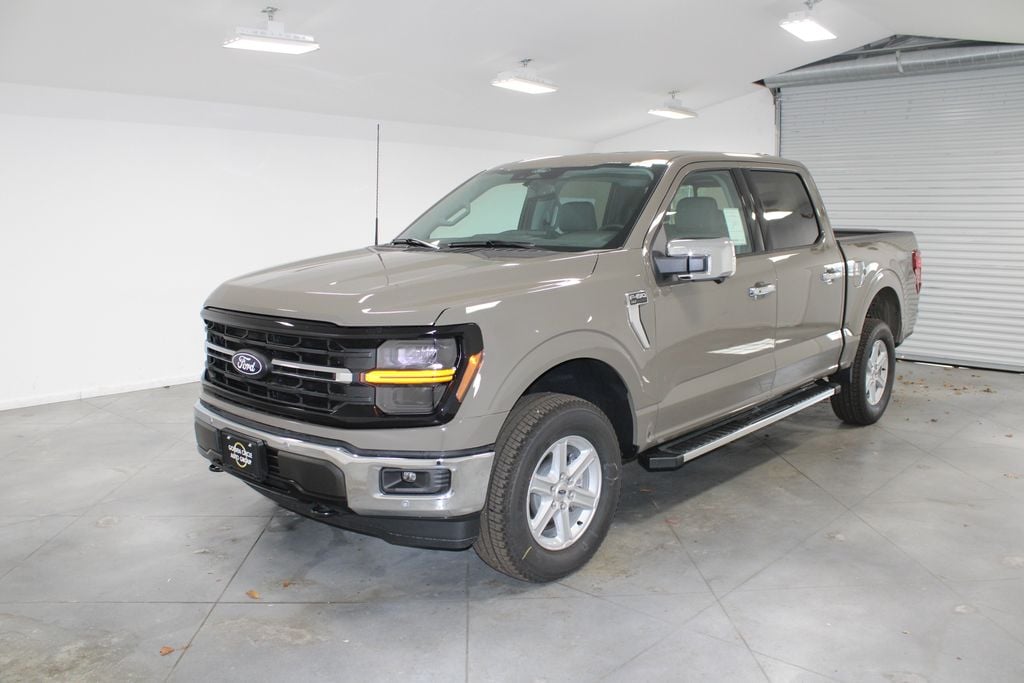 New 2025 Ford F-150 XLT Truck