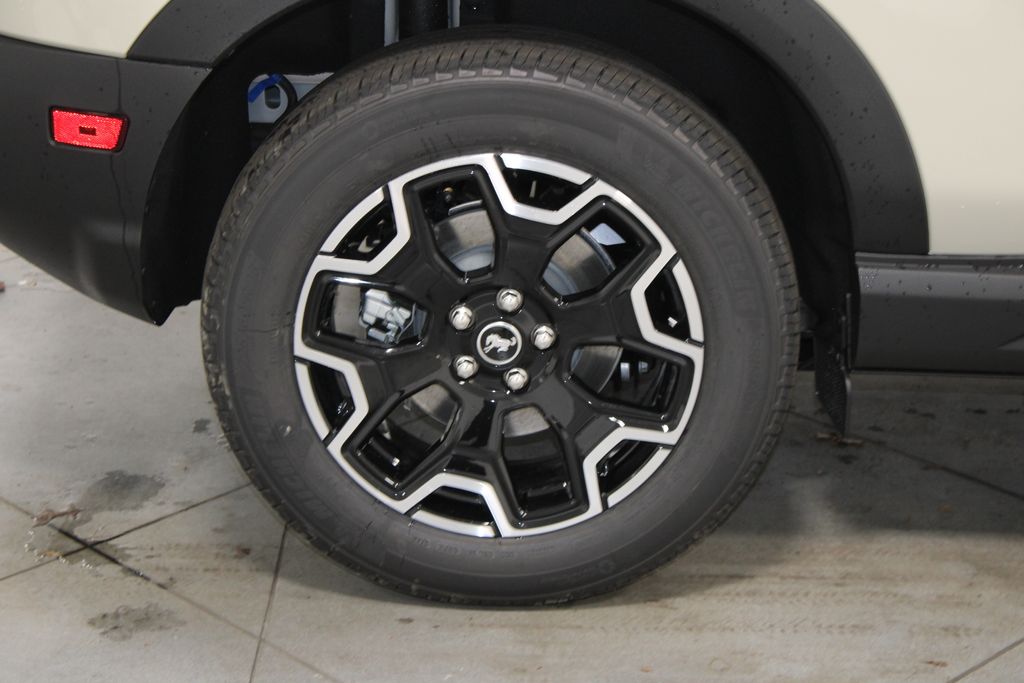 2025 Ford Bronco Sport Outer Banks - Photo 13