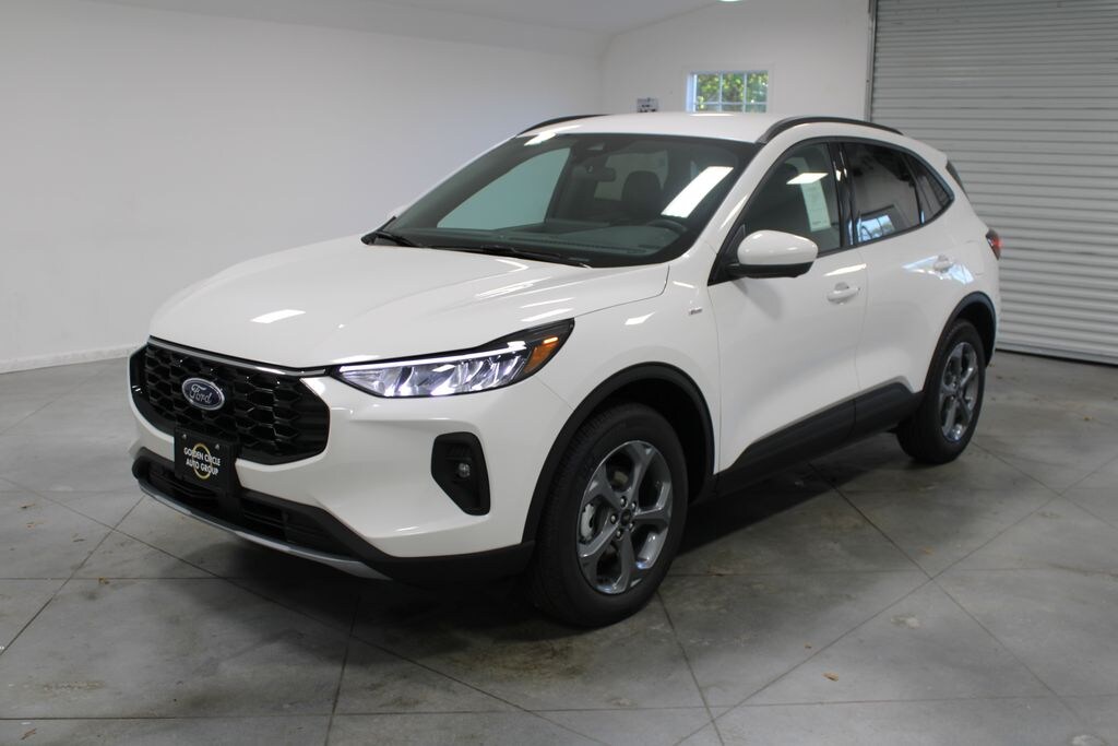 New 2026 Ford Escape Hybrid ST-Line Select SUV