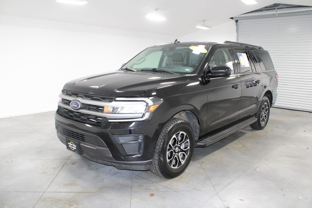 Used 2024 Ford Expedition Max XLT SUV