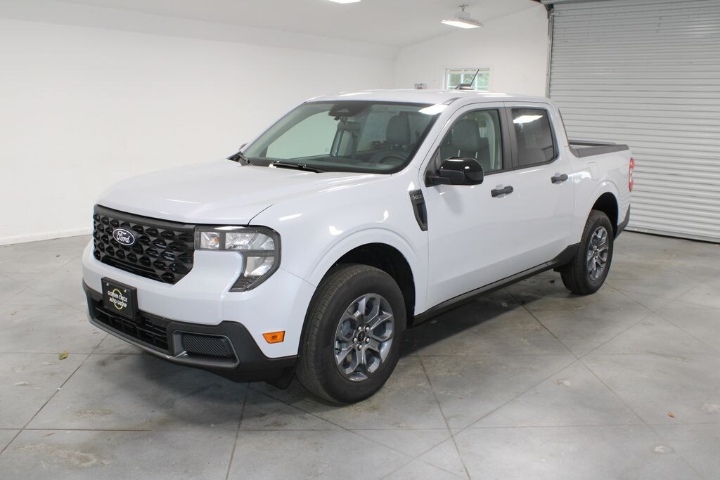 New 2025 Ford Maverick XLT Truck