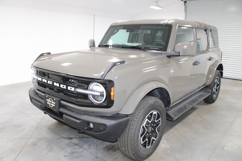 New 2026 Ford Bronco Outer Banks SUV