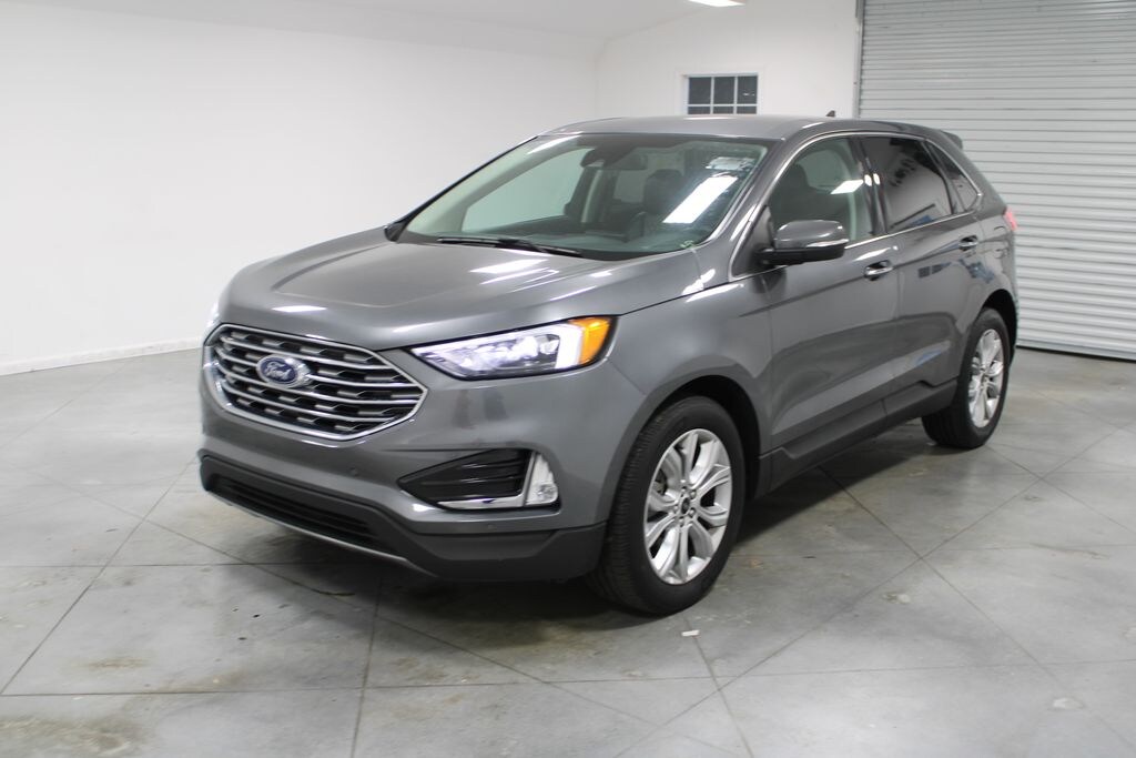 Used 2024 Ford Edge Titanium SUV