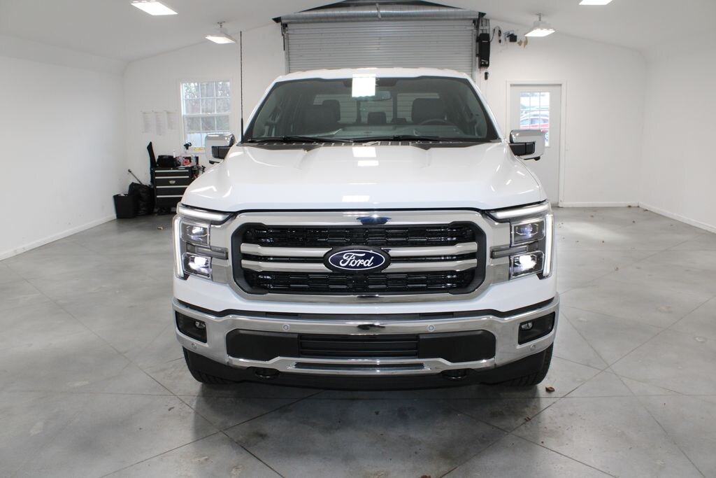 New 2025 Ford F-150 Lariat Truck