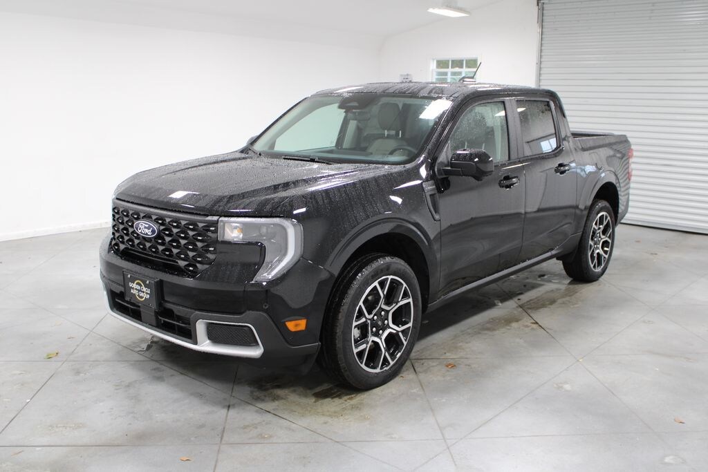 New 2025 Ford Maverick Lariat Truck