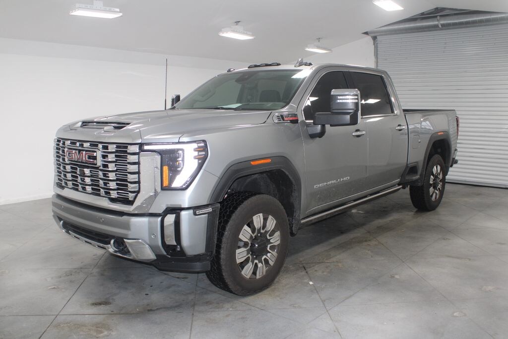 Used 2025 GMC Sierra 2500HD Denali Truck