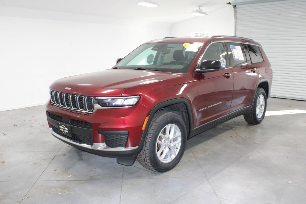 Used 2023 Jeep Grand Cherokee L Laredo SUV