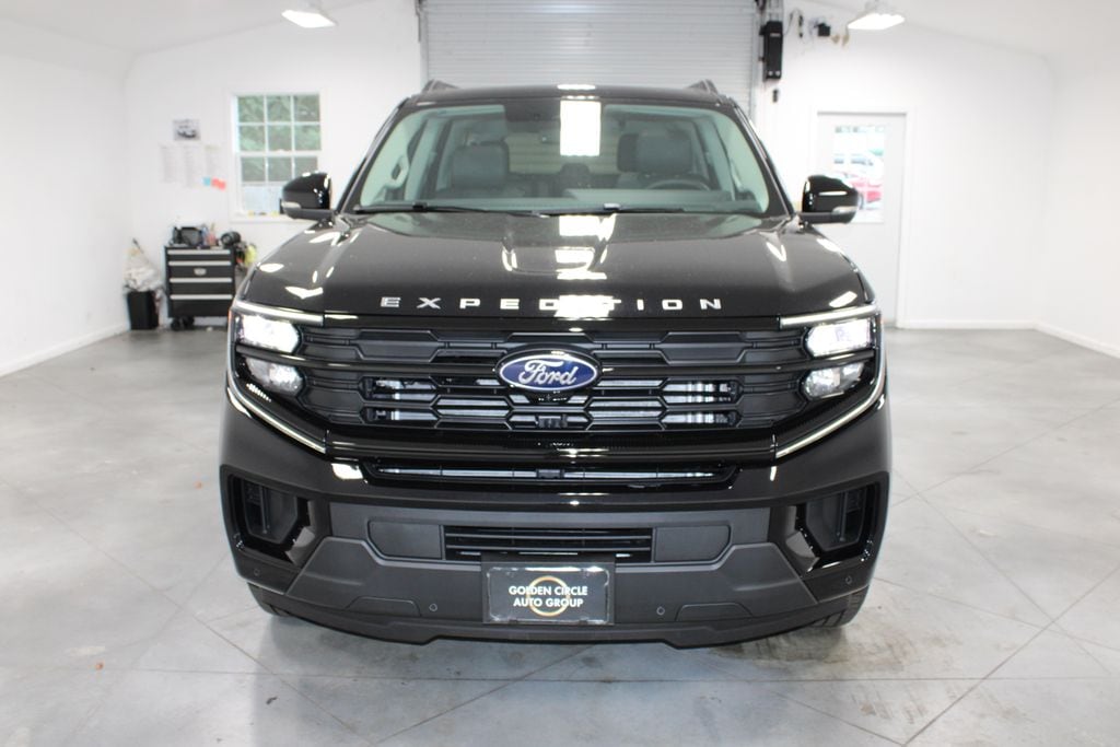 New 2025 Ford Expedition Max Active SUV