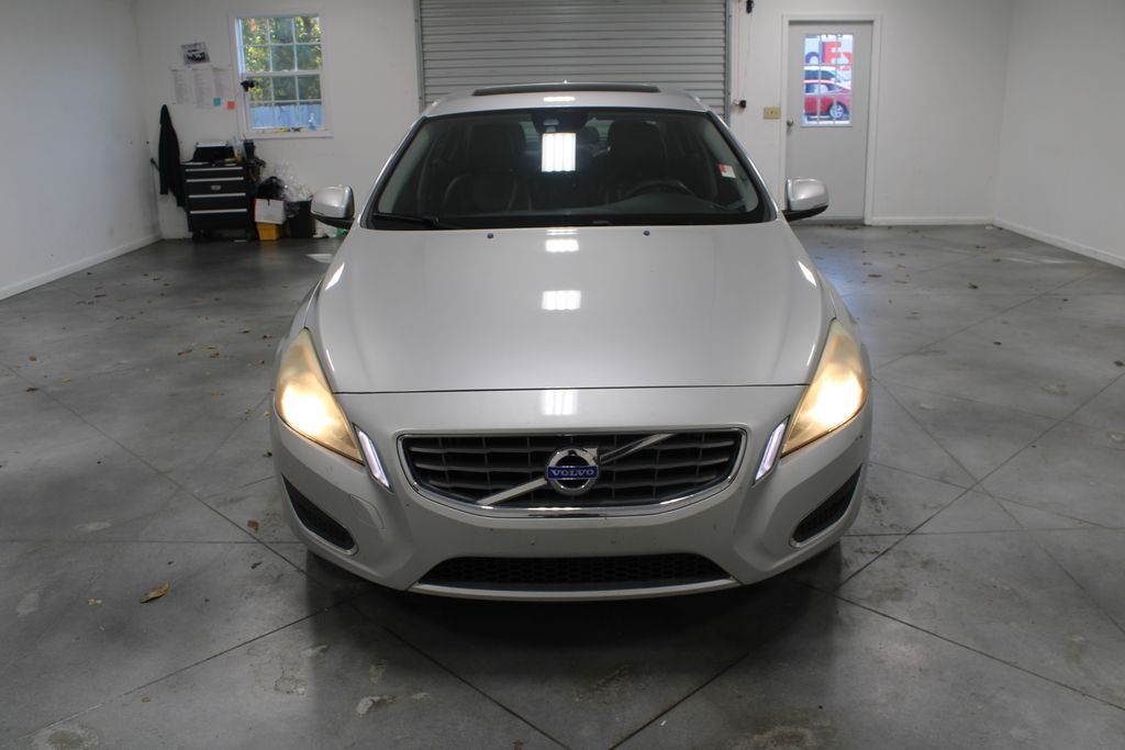2012 Volvo S60 T5 photo 2
