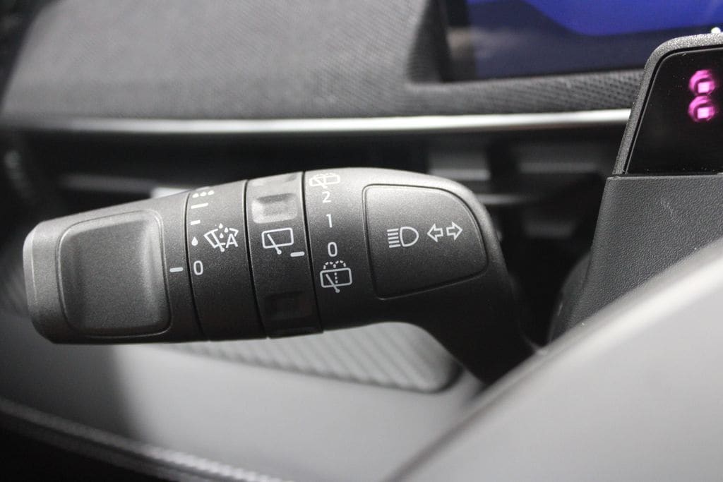 2025 Ford Mustang Mach-E Select - Photo 33