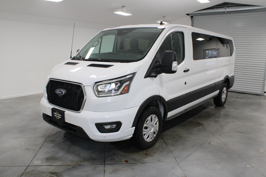 2023 Ford Transit photo 2