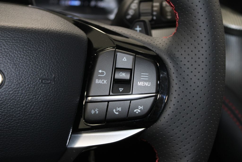 2026 Ford Explorer ST - Photo 38