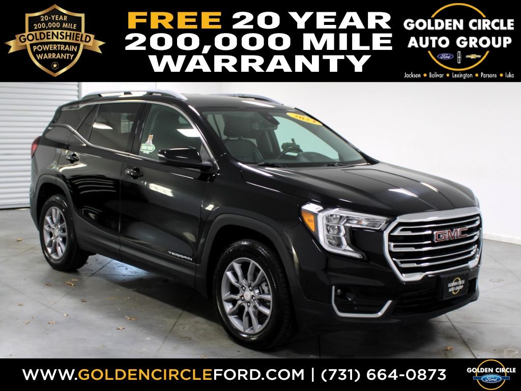 2024 GMC Terrain SLT's photo