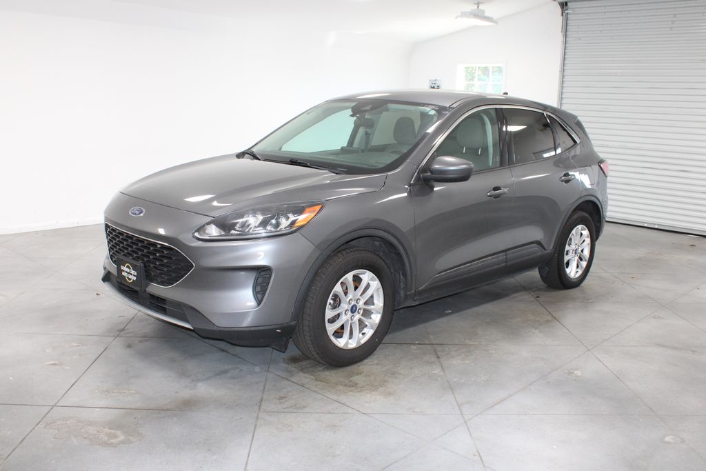 2021 Ford Escape SE photo 2