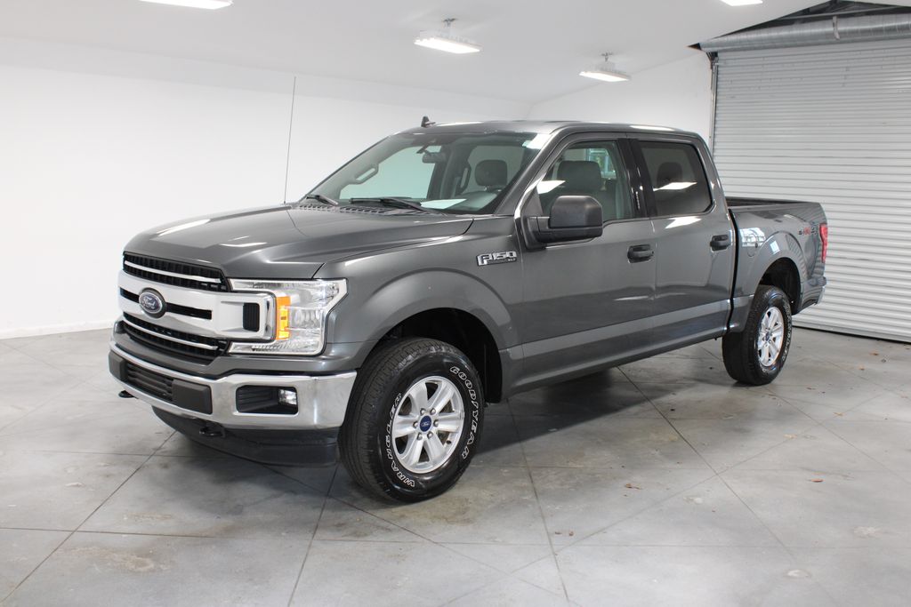 2020 Ford F-150 XLT photo 2