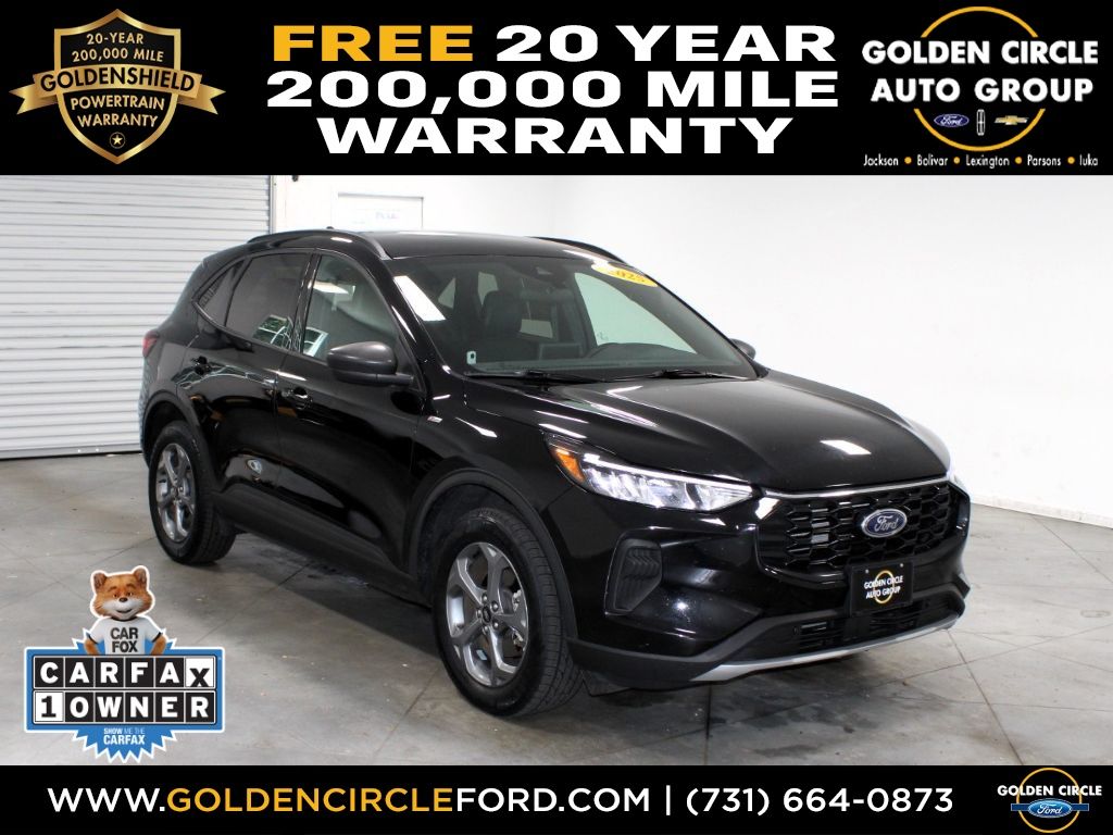2025 Ford Escape ST-Line AWD's photo