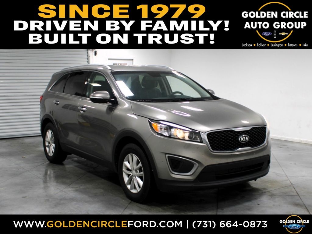 2016 Kia Sorento LX's photo