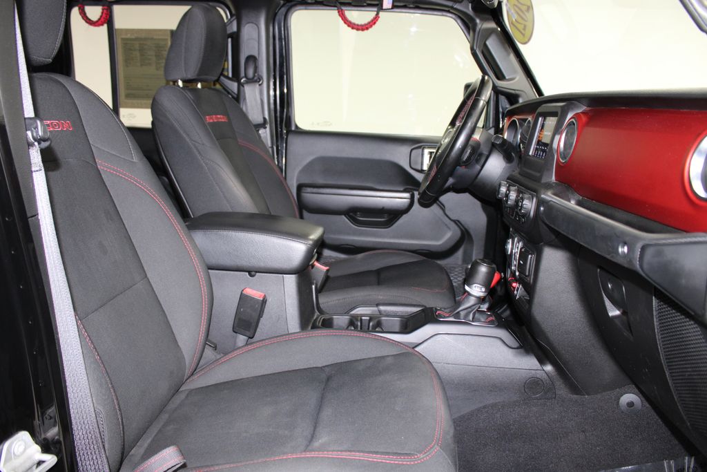 2021 Jeep Gladiator Rubicon - Photo 24