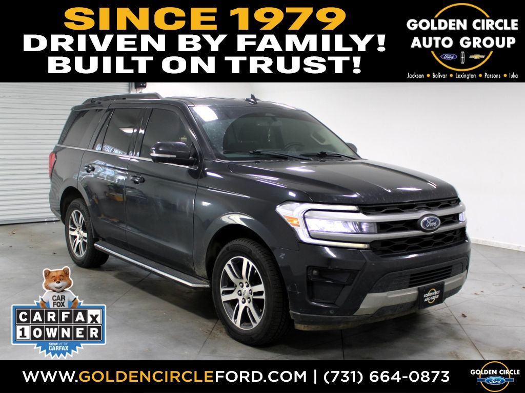 2023 Ford Expedition XLT's photo