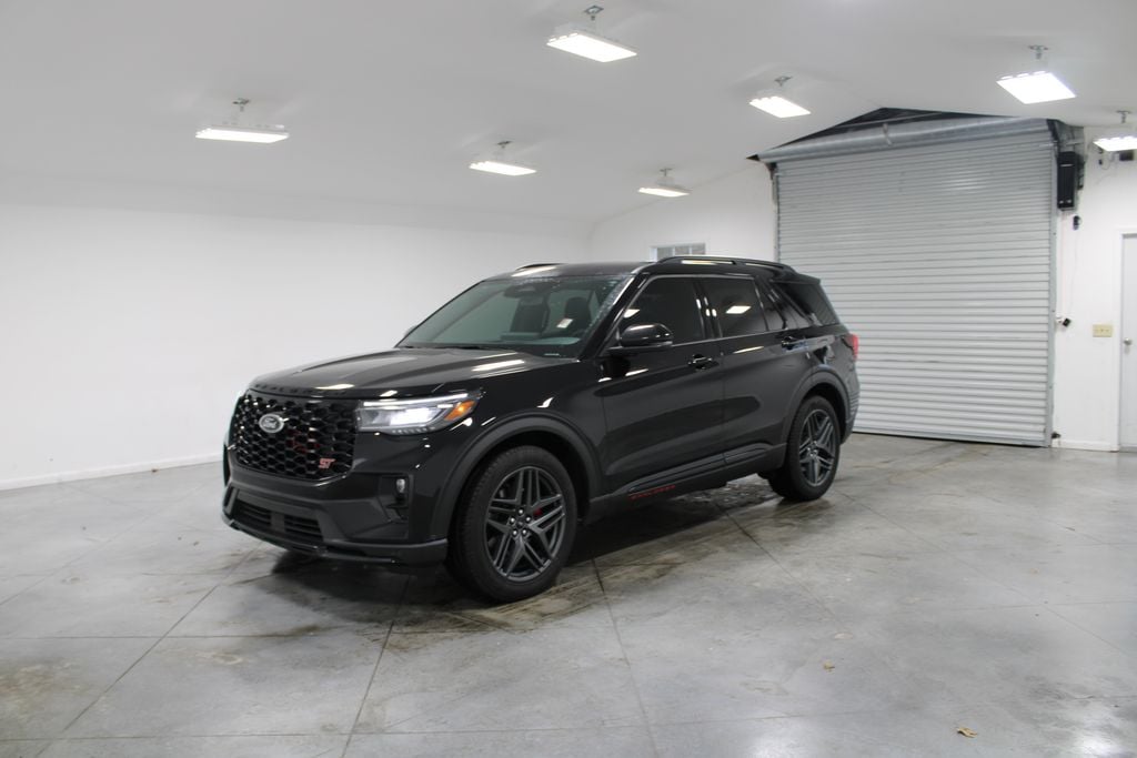 Used 2025 Ford Explorer ST SUV