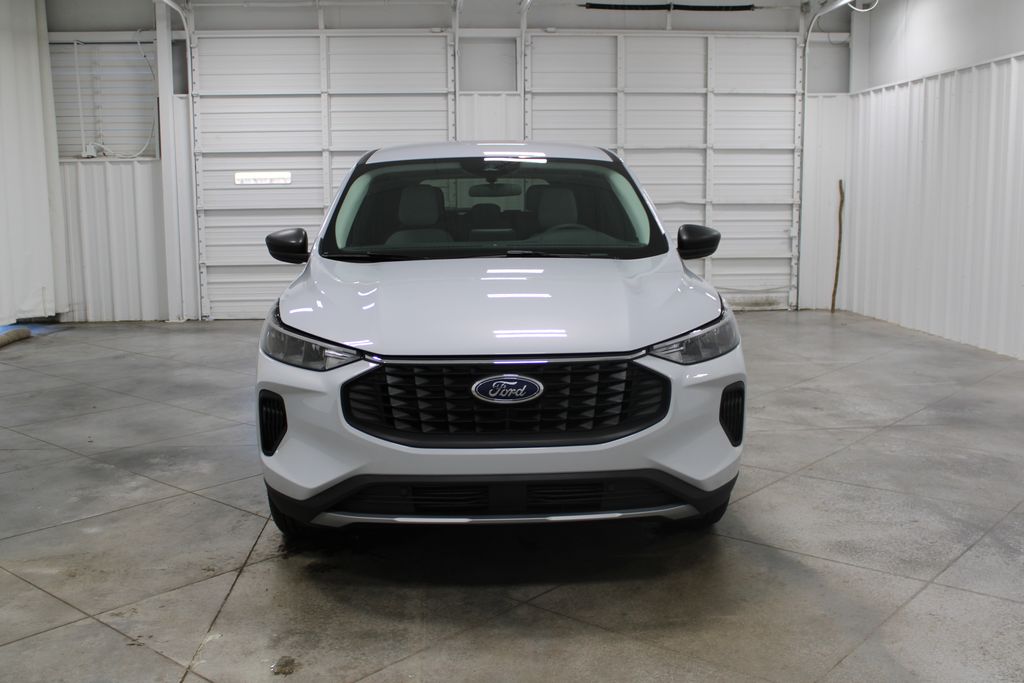 2025 Ford Escape Active photo 2