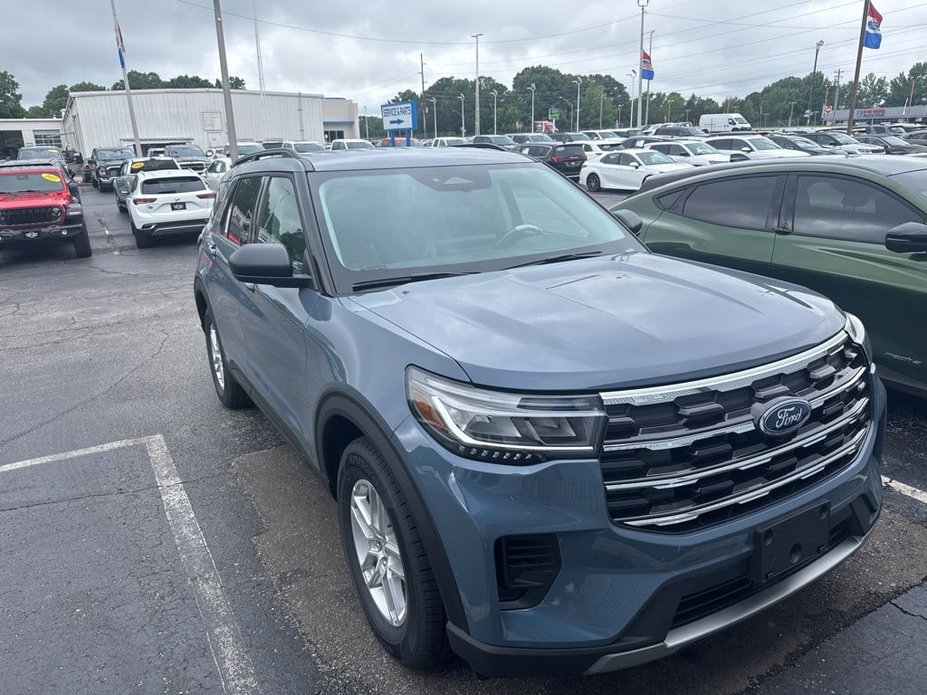 New 2026 Ford Explorer Active SUV