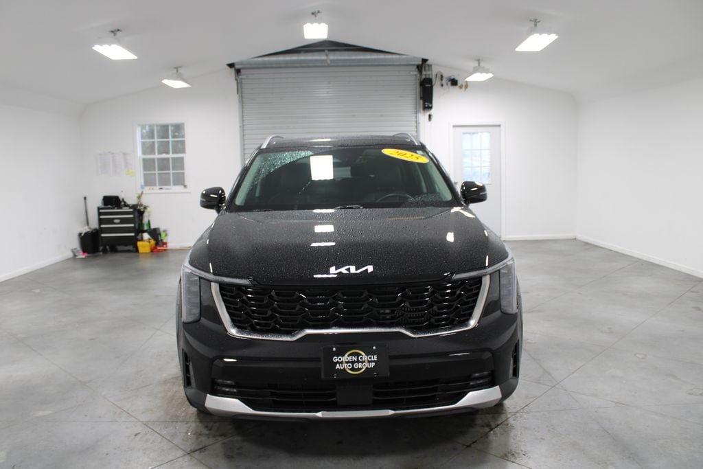 Used 2025 Kia Sorento EX SUV
