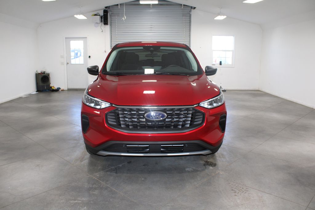 2025 Ford Escape Active photo 2