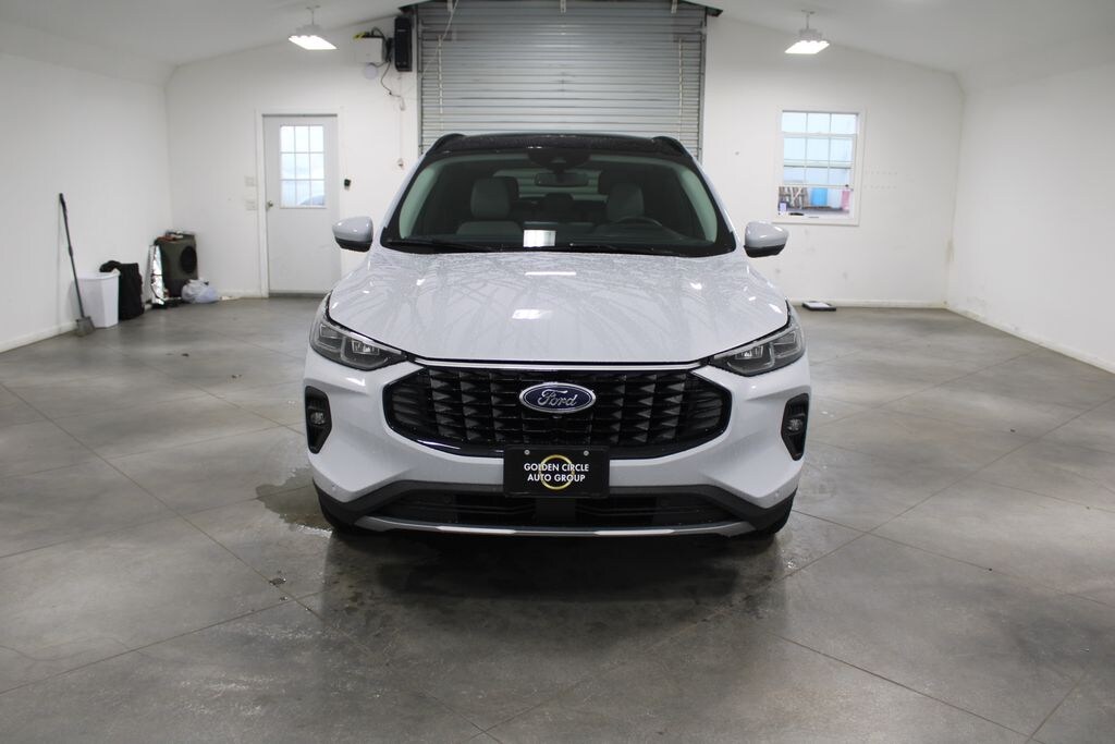 New 2026 Ford Escape Hybrid Platinum SUV