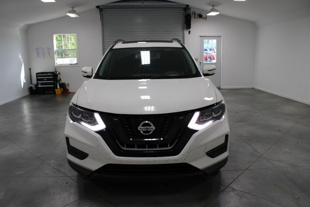 Used 2017 Nissan Rogue SV SUV