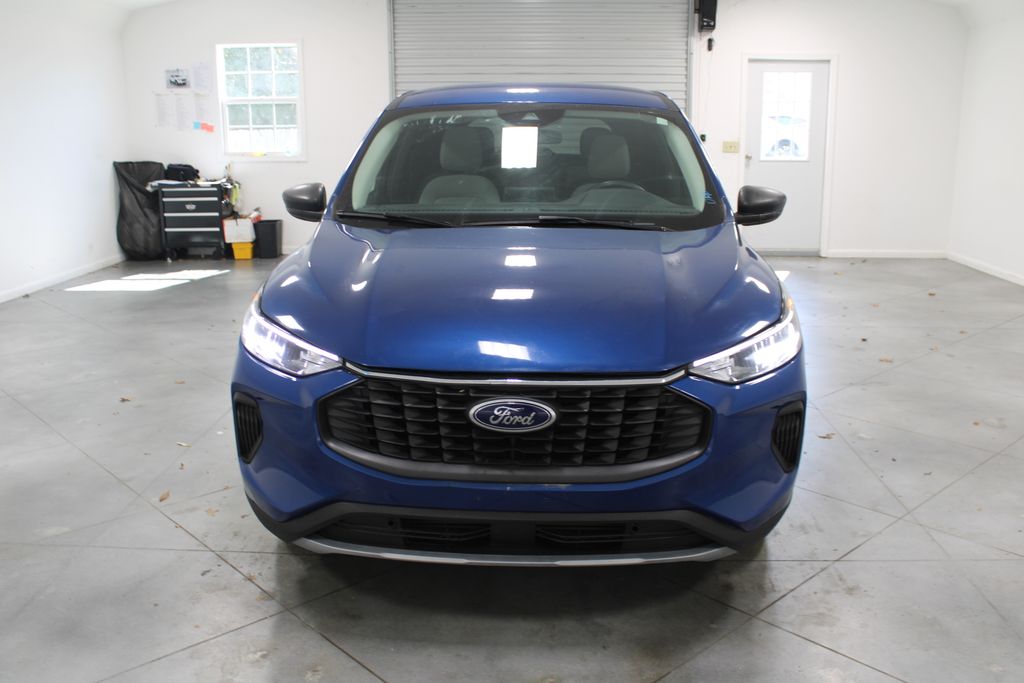 2023 Ford Escape Active photo 2