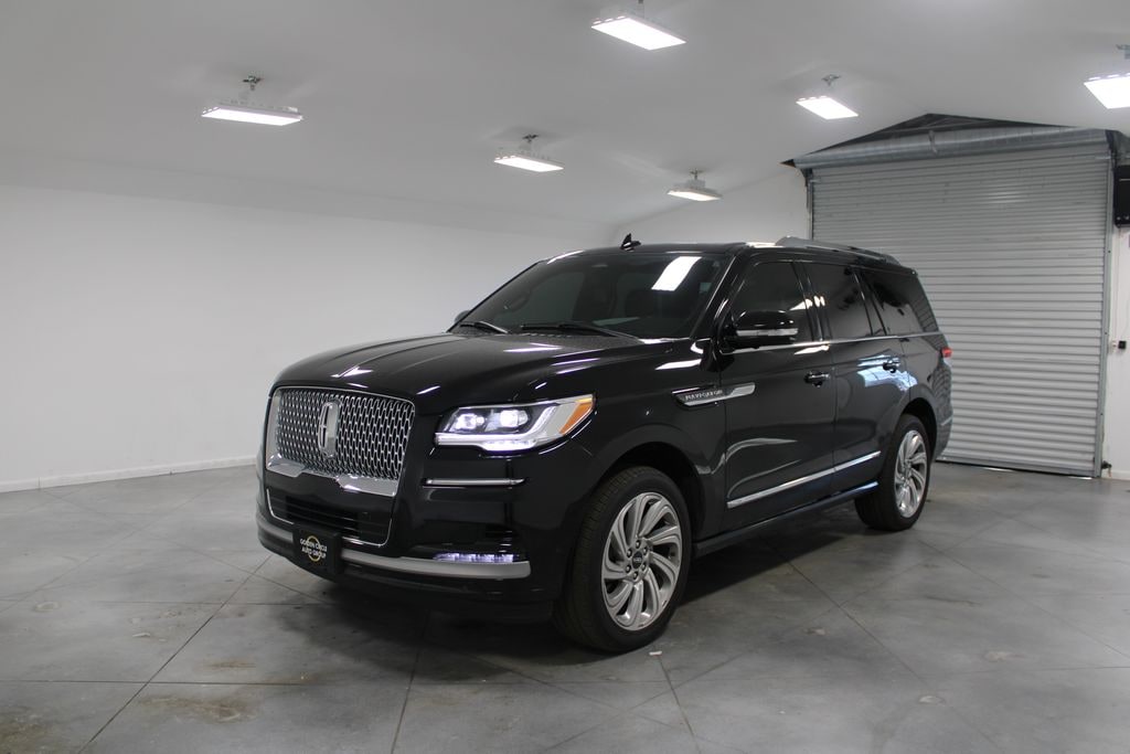 Used 2024 Lincoln Navigator Premiere SUV