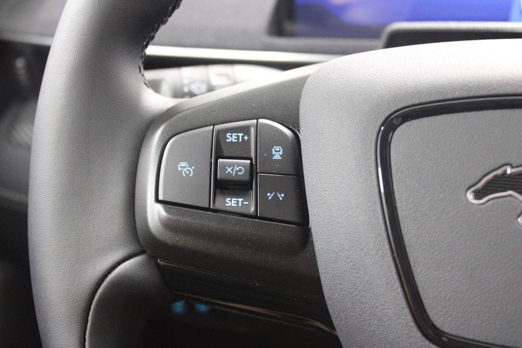 2025 Ford Mustang Mach-E Select - Photo 31