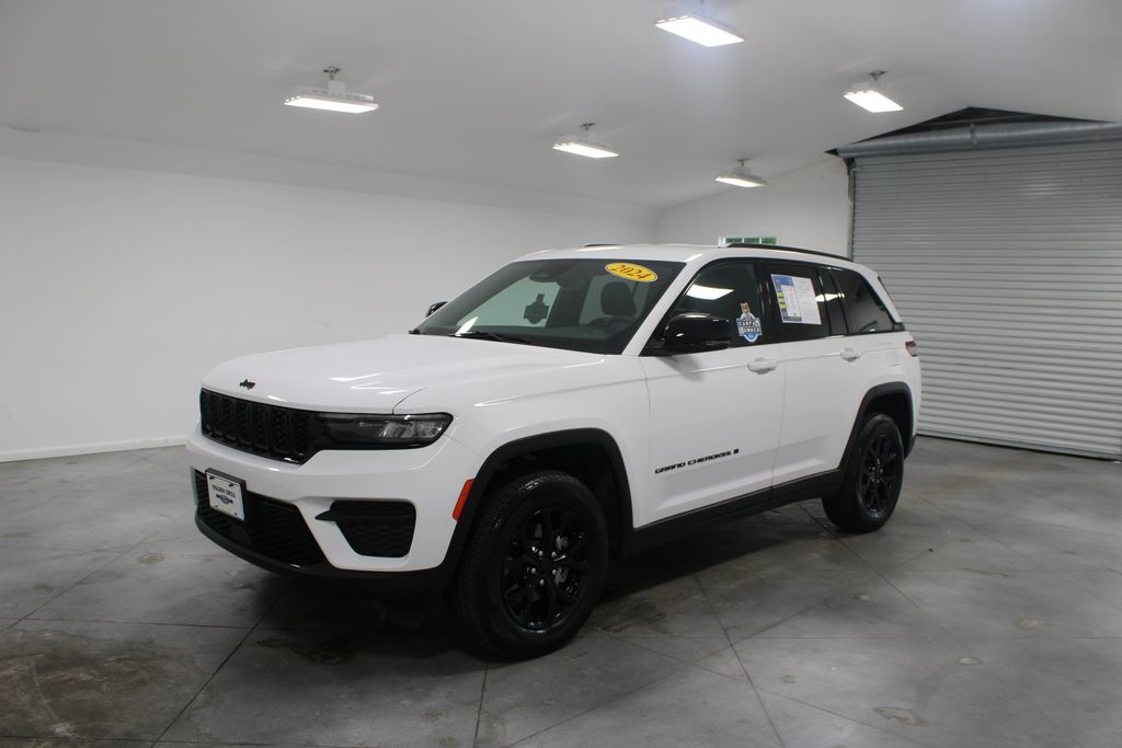 2024 Jeep Grand Cherokee Altitude X photo 3
