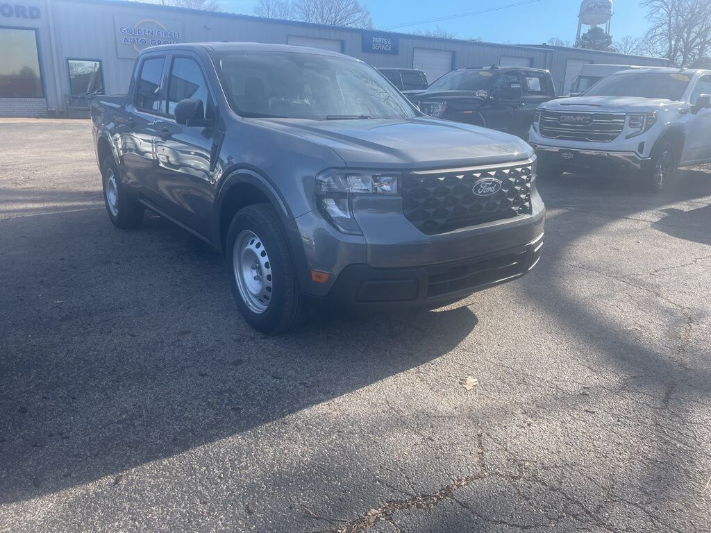New 2025 Ford Maverick XL Truck