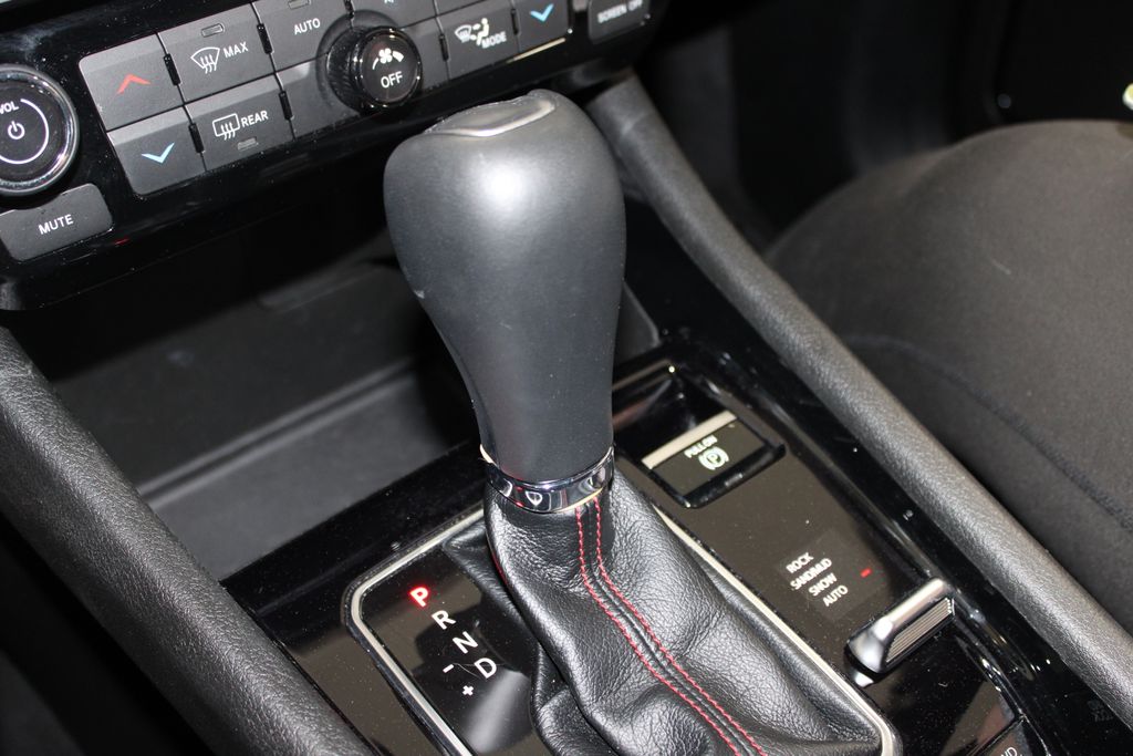 2025 Jeep Compass Trailhawk - Photo 41