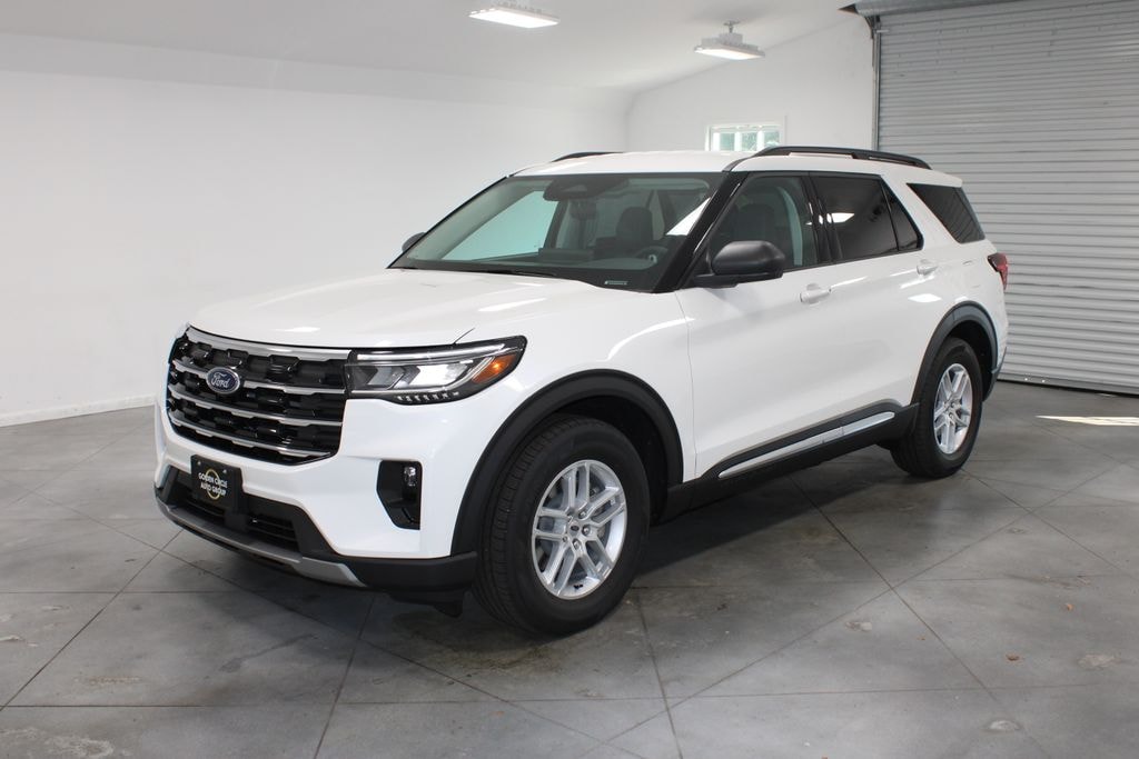 New 2025 Ford Explorer Active SUV