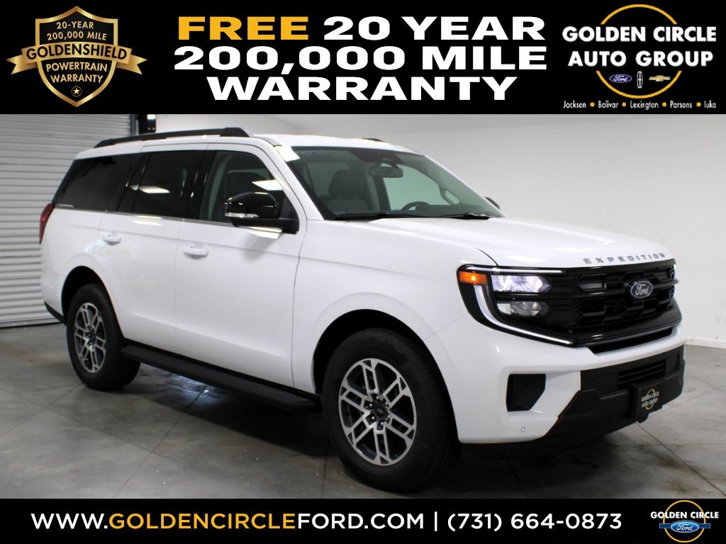 2026 Ford Expedition Active's photo