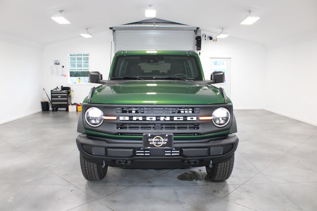 2025 Ford Bronco Big Bend photo 2
