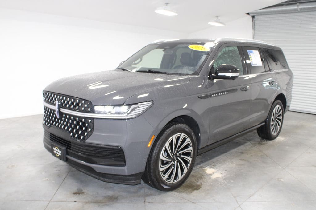 Used 2025 Lincoln Navigator Black Label SUV