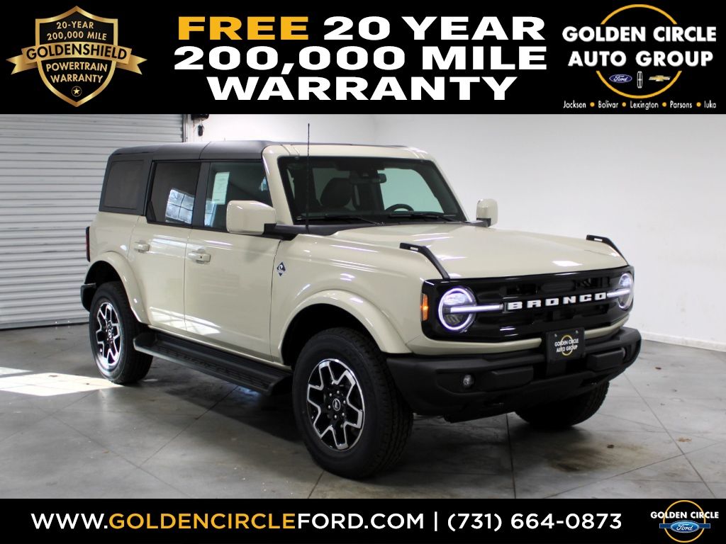 2025 Ford Bronco 4-Door Outer Banks's photo