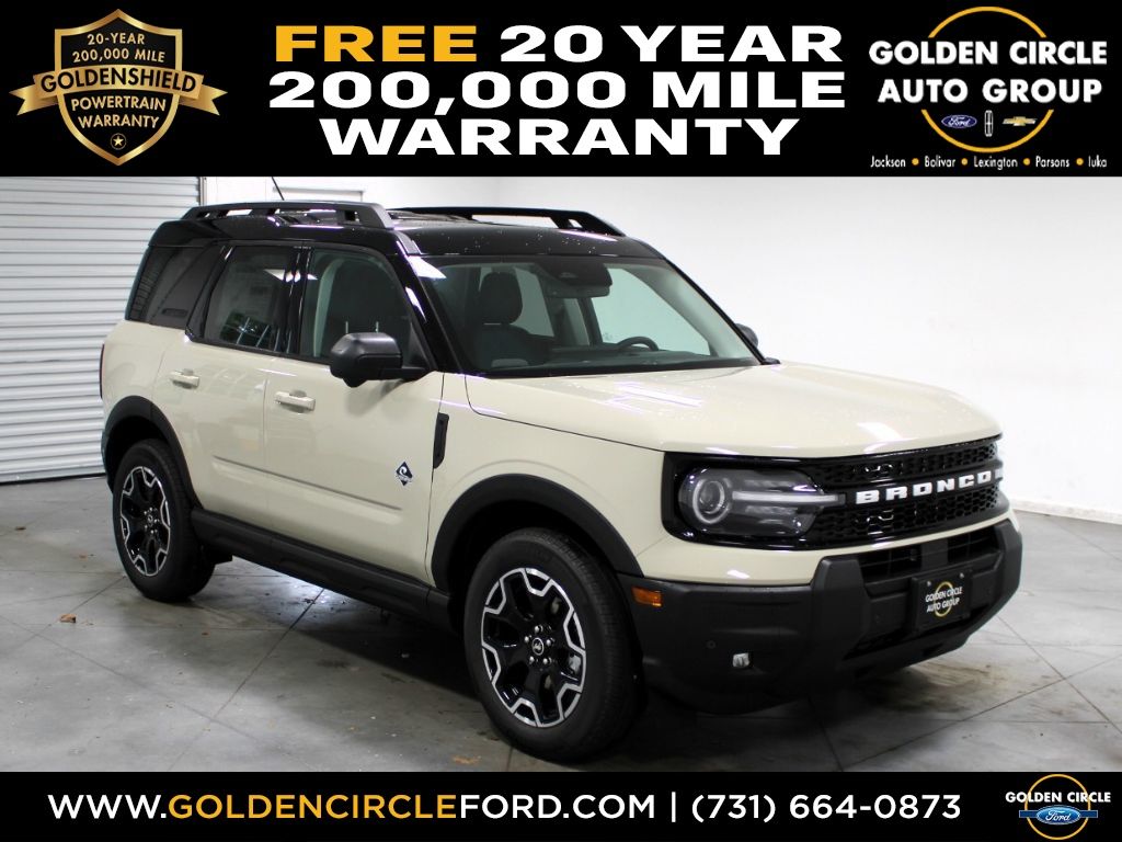 2025 Ford Bronco Sport Outer Banks's photo