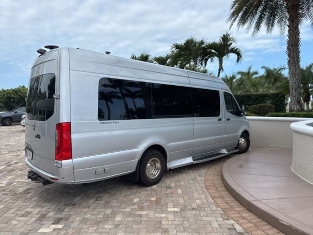 Used 2021 Mercedes-Benz Sprinter 3500 Cargo 170 WB Cargo Van