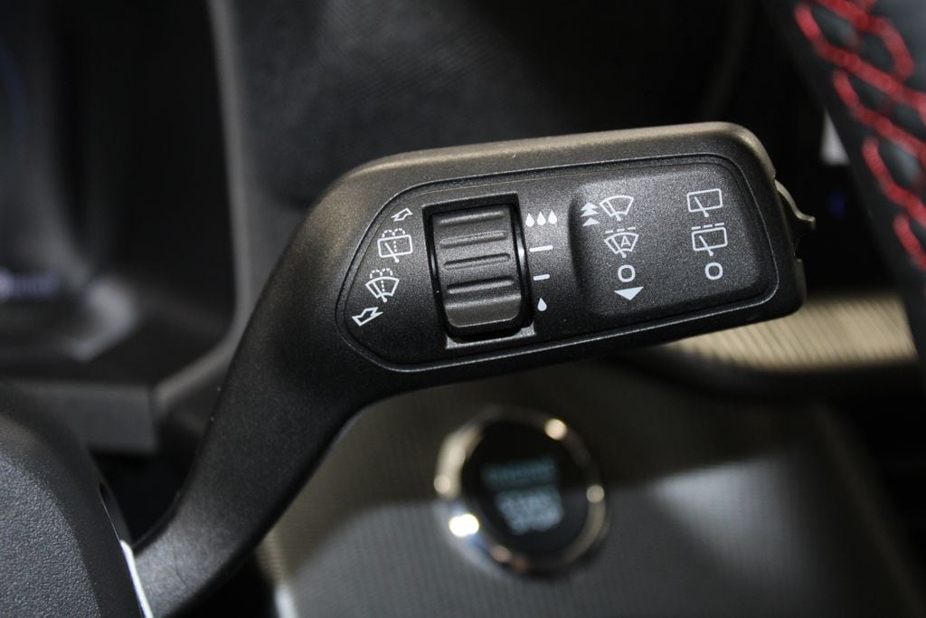 2026 Ford Explorer ST - Photo 43